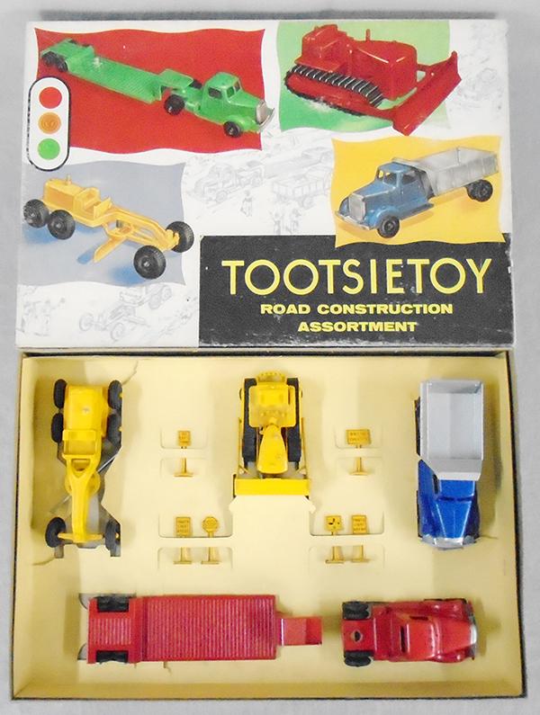 TOOTSIETOY 6000 ROAD CONSTRUCTION ASSORTMENT (1 of 2)