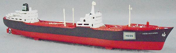 HESS 1966 VOYAGER TANKER SHIP (1 of 6)