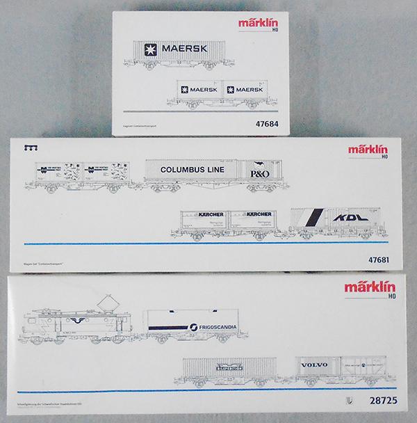 MARKLIN SWEDISH STATE RWYS EXPRESS SET (1 of 2)