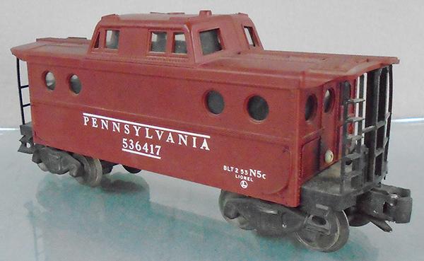 LIONEL 6417 PA CABOOSE (1 of 2)