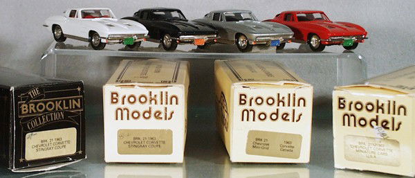 4 BROOKLIN #21 1963 CORVETTES: made in England, orig boxes minor wear, C8-9.