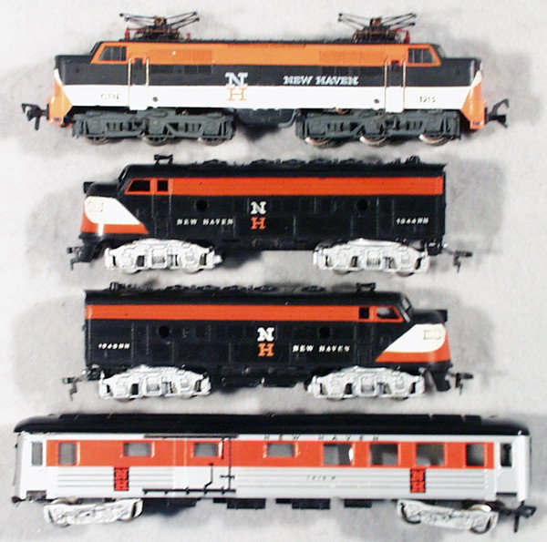 FLEISCHMANN NEW HAVEN LOT: HO ga, 2-rail, 1391 Rectifier, 1343 & 1344 diesel F Units, 1415 combine coach, C5-6.