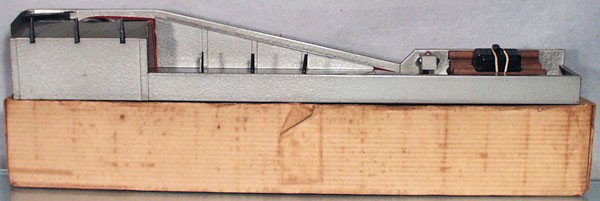 LIONEL 364 LUMBER LOADER: O ga, w/logs & controllers, orig box minor wear, C6-7.