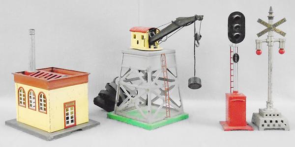 4 LIONEL ACCESSORIES (1 of 1)