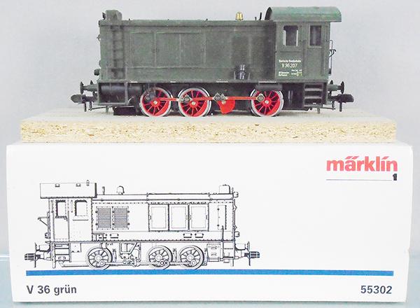 MARKLIN V36 LOCO: 1 ga, green, mounted on shipping insert, orig set box & inserts minor wear, C8.