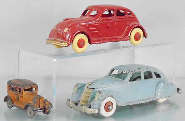 3 CAST IRON AUTOS (1 of 2)