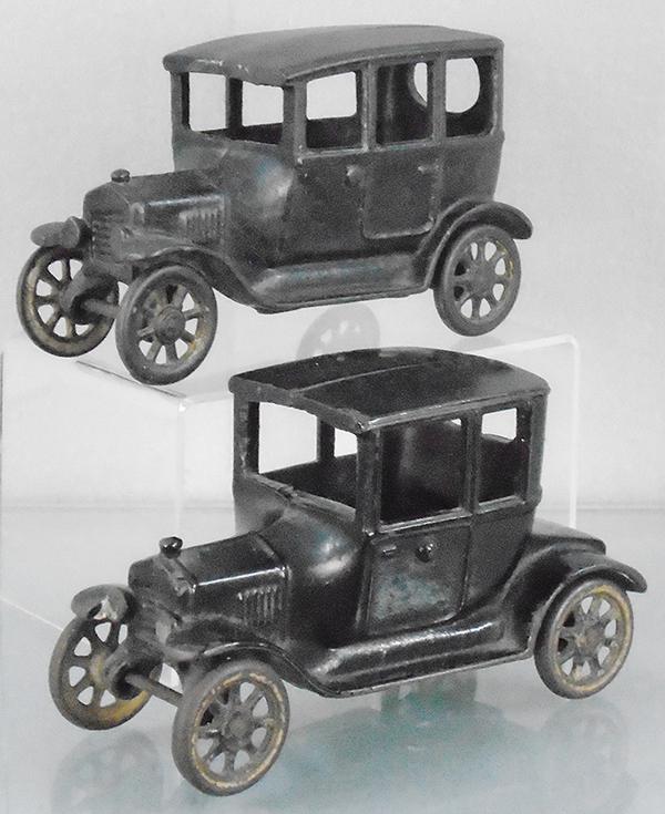 2 ARCADE MODEL T AUTOS (1 of 2)