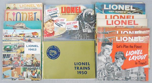 12 LIONEL CATALOGS (1 of 1)