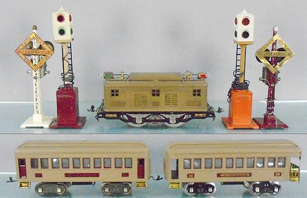 LIONEL TRAIN SET (1 of 1)