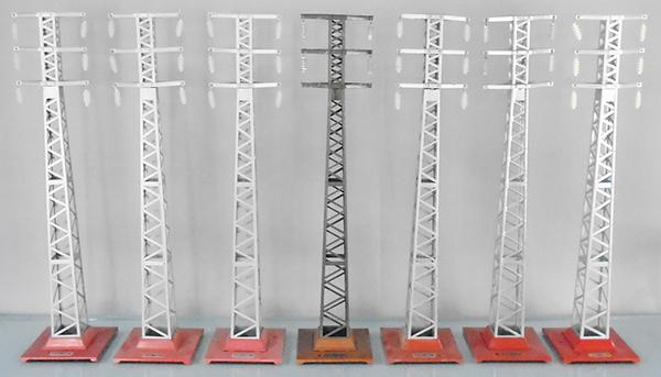 LIONEL 394 HIGH TENSION TOWERS (1 of 1)