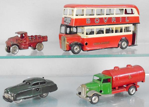 4 TOY VEHICLES (1 of 2)