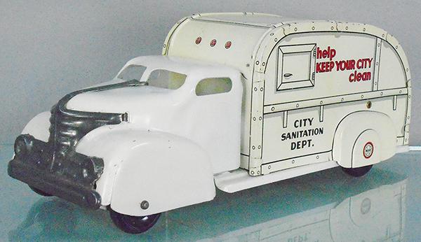 MARX CITY SANITATION TRUCK (1 of 2)