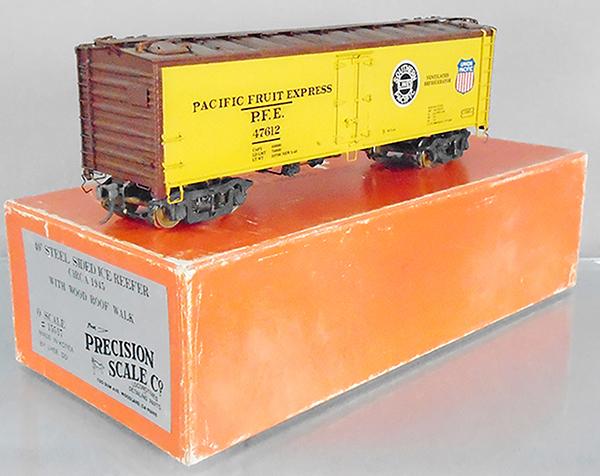 PRECISION SCALE 15517 REEFER (1 of 2)