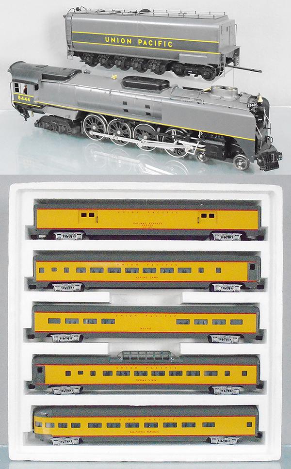 WEAVER UNION PACIFIC TRAIN SET (1 of 5)