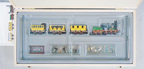 MARKLIN DIGITAL 26350 ADLER TRAIN SET (1 of 3)