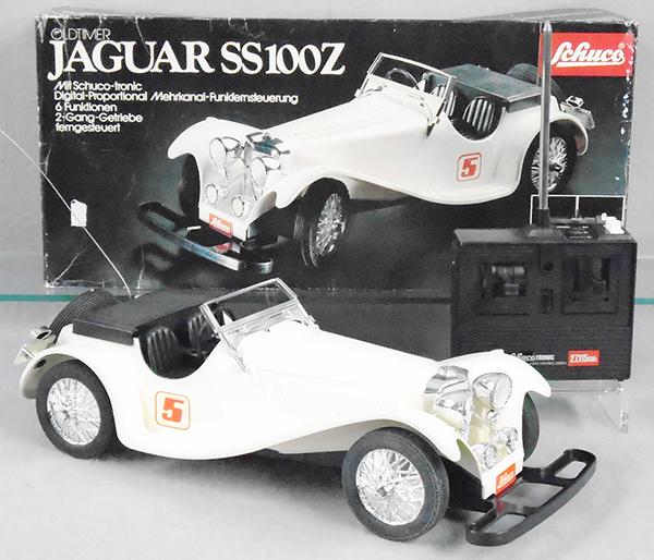 SCHUCO 95122 100 JAGUAR: plastic, 15 in long, radio controlled, orig set box some wear, C8-9.