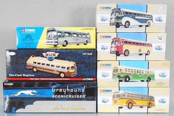 7 CORGI BUSES (1 of 1)