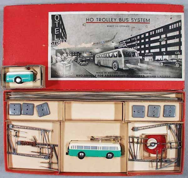EHEIM TROLLEY BUS SYSTEM: HO ga, green bus w/added trailer, appears complete, orig set box & inserts some wear, C8-9.