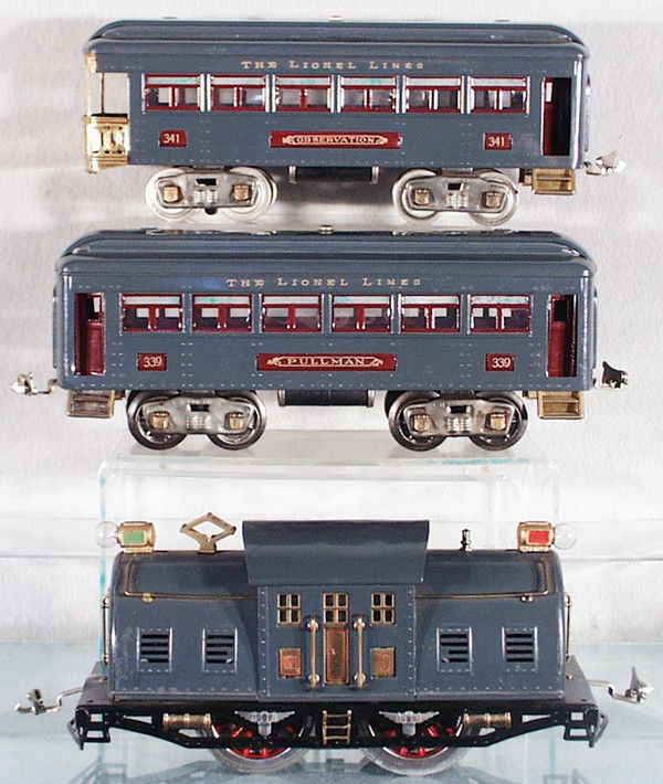 LIONEL TRAIN SET: std ga, 10 loco, 339 Pullman, 341 obsv, restored in gray, C7-8.