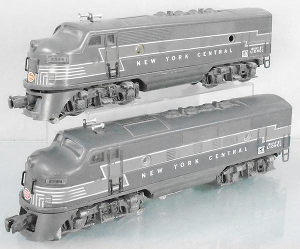 LIONEL 2344 NYC DIESELS (1 of 2)