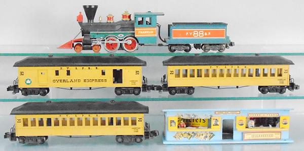 AMERICAN FLYER TRAIN SET (1 of 2)
