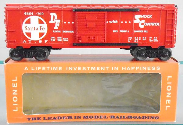 LIONEL 6464-700 SANTA FE BOX CAR (1 of 2)