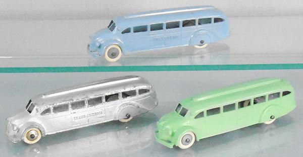 3 TOOTSIETOY JUMBO 1045 BUSES (1 of 2)