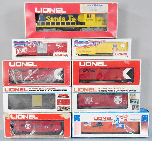 LIONEL TRAIN SET (1 of 1)