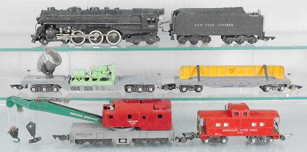 AMERICAN FLYER TRAIN SET (1 of 2)