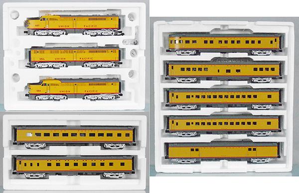 MTH UNION PACIFIC TRAIN SET (1 of 2)