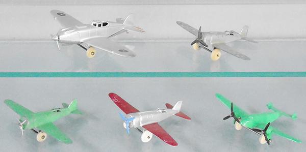 5 TOOTSIETOY AIRPLANES (1 of 2)