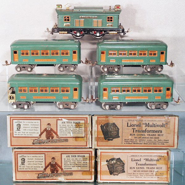 LIONEL TRAIN SET: O ga, 253 loco, 3 #607 Pullmans, 608 obsv, w/4 incorrect worn boxes, C5-6.