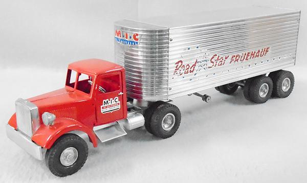 SMITH MILLER MIC ROAD STAR TRACTOR TRAILER (1 of 2)