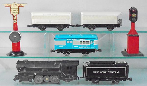 MARX NYC TRAIN SET (1 of 2)