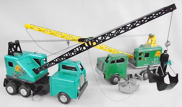 2 MARX MOBILE CRANES (1 of 4)