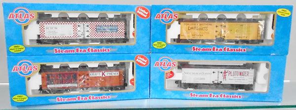 8 ATLAS WOODSIDE REEFERS (1 of 2)
