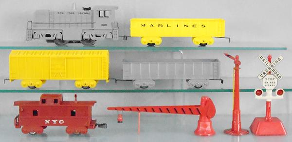 MARX NYC FREIGHT SET (1 of 2)