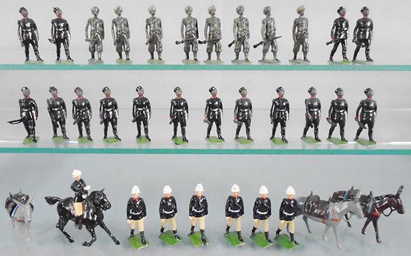 BRITAINS INDIAN ARMY FIGURES (1 of 1)