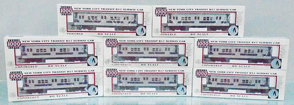 PROTO 1000 30186 BLUE STRIPE NYC SUBWAY SET: HO ga, 2-rail, 2 #6688 power cars, 2 #6550, 2 #6634, 2 #6539 unpowered cars, orig boxes & inserts, 2 are sealed, C9-10.