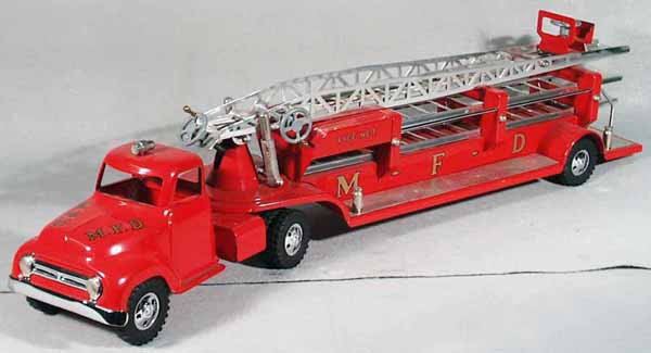 TONKA 700 AERIAL LADDER TRUCK: painted pressed steel, 31" long, missing fender siren, professional restoration, C9.