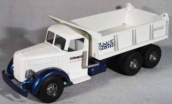 SMITH MILLER 408 MACK BLUE DIAMOND DUMP TRUCK: die cast & painted pressed steel, 19" long, professional restoration, C9.