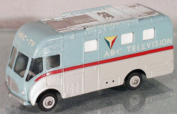 DINKY 987 ABC TV MOBILE CONTROL ROOM: minor wear to lettering decals, C7-8.