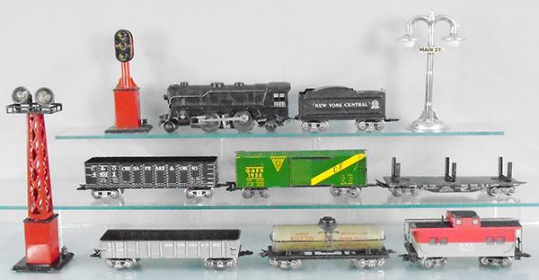 MARX NYC TRAIN SET (1 of 2)