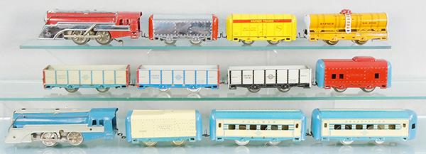 2 HAFNER TRAIN SETS (1 of 2)