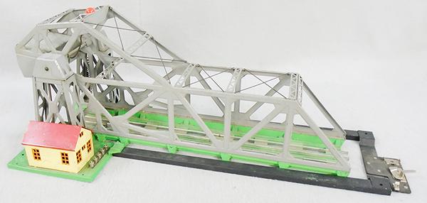 LIONEL 313 BASCULE BRIDGE (1 of 2)