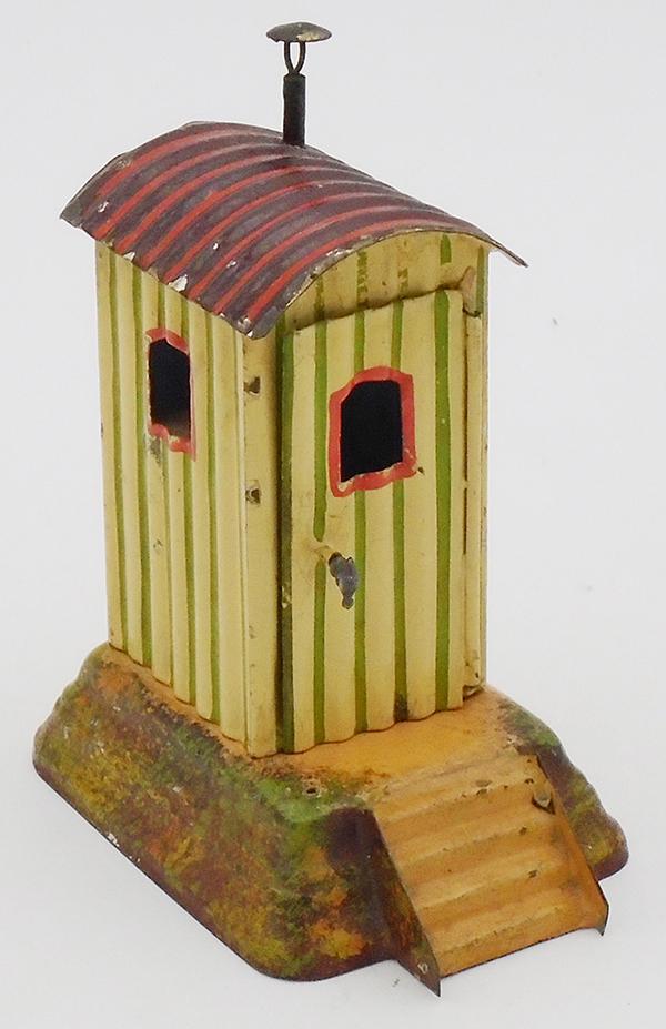 MARKLIN 2137 GUARD SHACK (1 of 2)