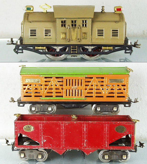 LIONEL TRAIN SET: std ga, 10 loco, restored, some dents, 513 stock, 2 #516 hoppers, 517 caboose, touch up spots on sides, C4-5.