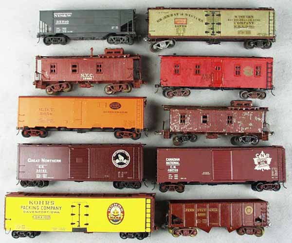 10 SCALE O FREIGHT CARS: O ga, wood & metal, made from kits, wear from use & age, mostly complete, maybe missing some trim, C5-7.