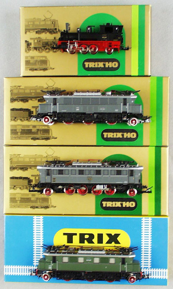 4 TRIX LOCOS: HO ga, 2-rail, 2440 electric, 2432 electric, 2439 electric, 22414 tank loco, orig boxes & inserts, C9-10.