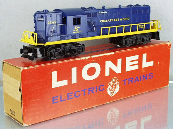 LIONEL 2365 C&O GP DIESEL: O ga, orig box & sleeve minor wear & graffiti, C9.